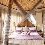 Honeymoon Suites Strand Helderberg
